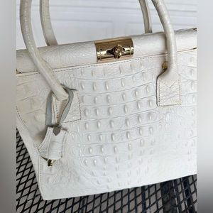 Italian Croc Embossed Leather Handbag Satchel – Made In Italy - Beige